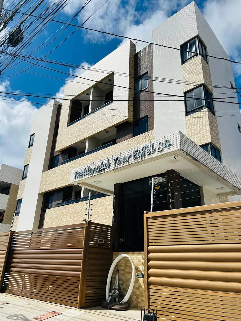 ALUGA-SE EXCELENTE APARTAMENTO BANCÁRIOS — foto 1